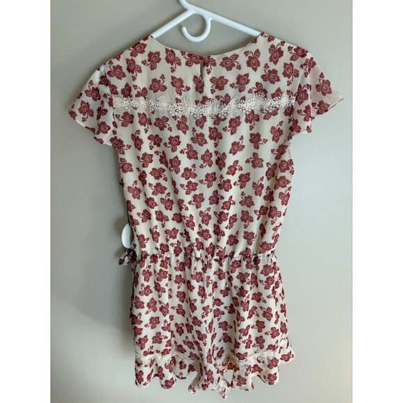 Tularosa x Revolve NWT Ashby Romper Cream + Red Florals Size Medium - Picture 10 of 14